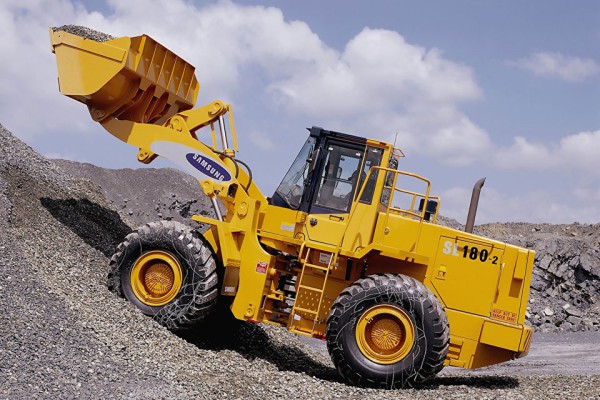 Аренда спецтехники в Красноярске — Фронтальные погрузчики