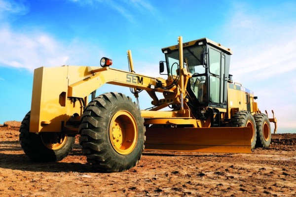 Аренда спецтехники в Красноярске — Автогрейдеры