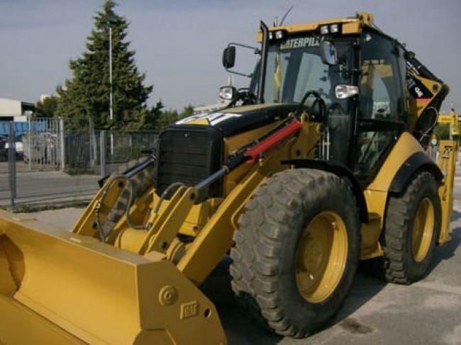 Экскаватор-погрузчик «CAT 434E»