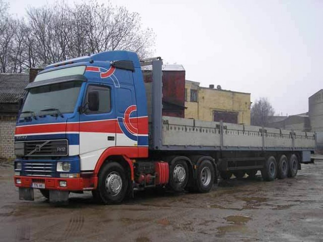 Полуприцеп бортовой открытый 20 тн.